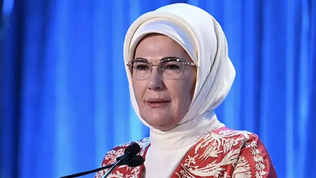 5 Aralık Dünya Kadın Hakları Günü! Emine Erdoğan’dan Anlamlı Mesaj 1