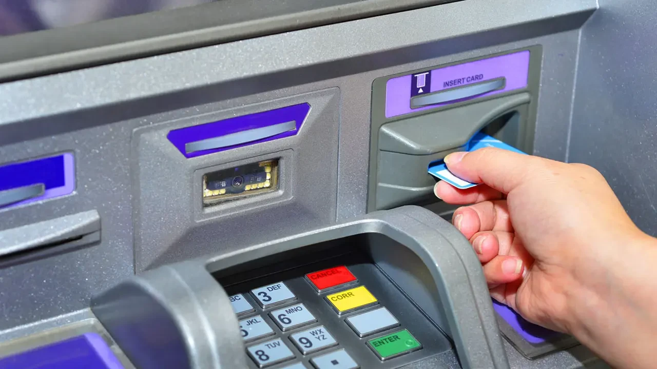 ATM'lerde Yeni Dönem Başlıyor! O Dönem Sonrası Paralar Kabul Edilmeyecek 2