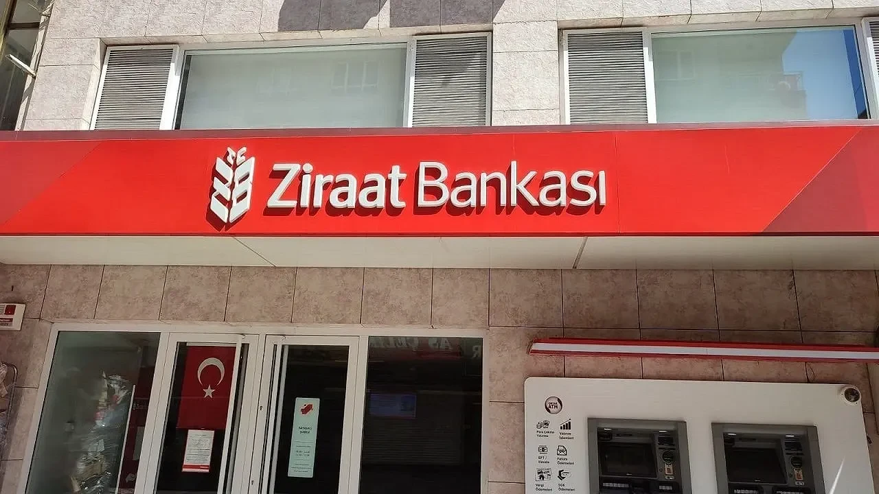 Bankkart’tan Yeni Yıl İndirim Kampanyası Başlıyor! Giyim ve Kozmetik Alışverişlerinde 2.000 TL Bankkart Lira Kazanın 4