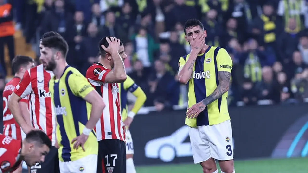 Fenerbahçe'nin Athletic Bilbao Mağlubiyetinden Sonra İstifa Islıkları! Taraftar Ali Koç İstifa Naraları Attı 2