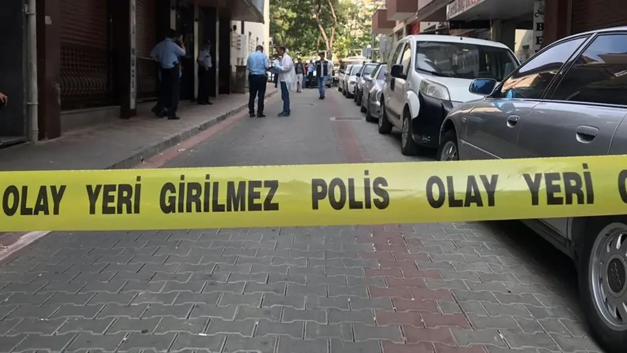 Konya'da Feci Kaza! Otomobil ile TIR Çarpıştı 5