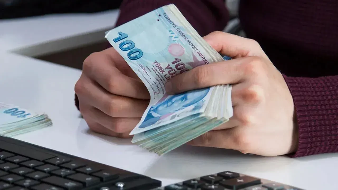 Yeni Yıla Özel Kredi Kampanyaları Başladı! Gelir Belgesiz 50.000 TL Kredi Fırsatı 5