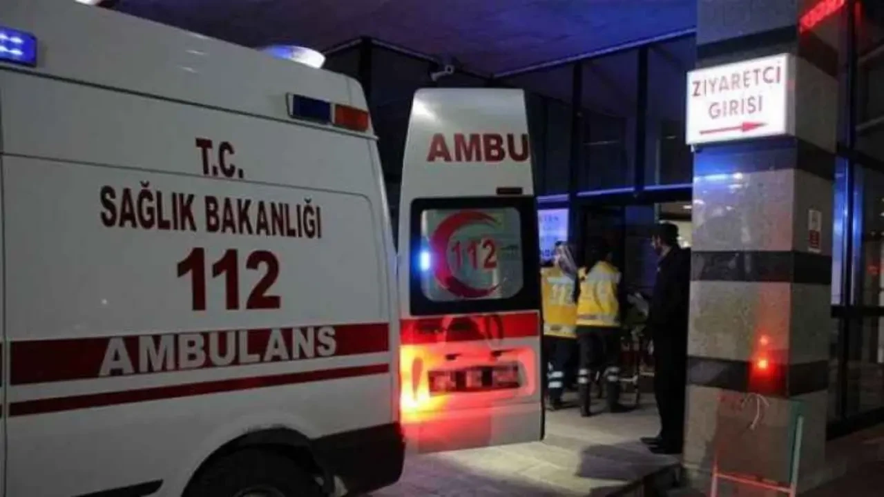 Samsun’da Feci Kaza! Tır ile Ambulans Çarpıştı 5