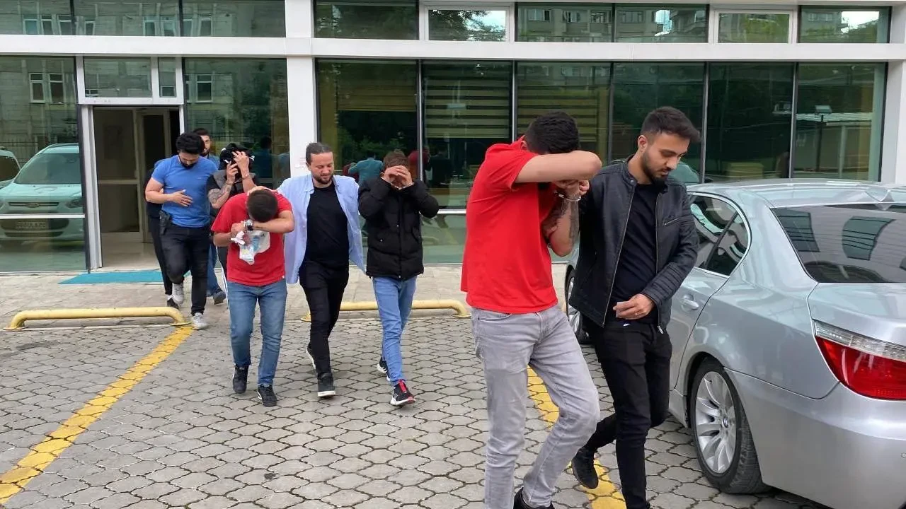 Samsun Atakum'da dev uyuşturucu operasyonu: 2 bin adet uyuşturucu ele geçirildi 3