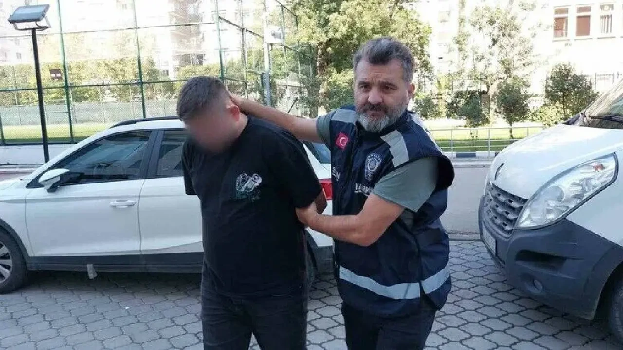 Samsun Atakum'da dev uyuşturucu operasyonu: 2 bin adet uyuşturucu ele geçirildi 4