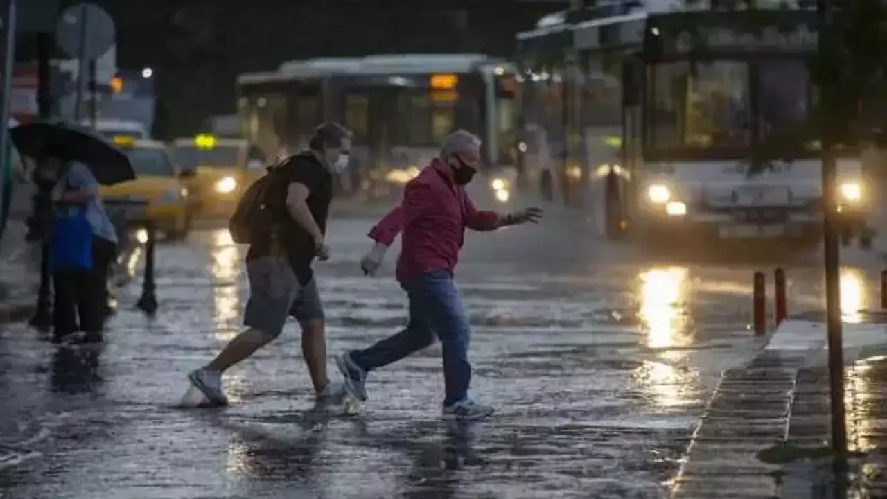 Meteoroloji'den 6 il için sarı kodlu uyarı: Karla karışık yağmur bekleniyor 7