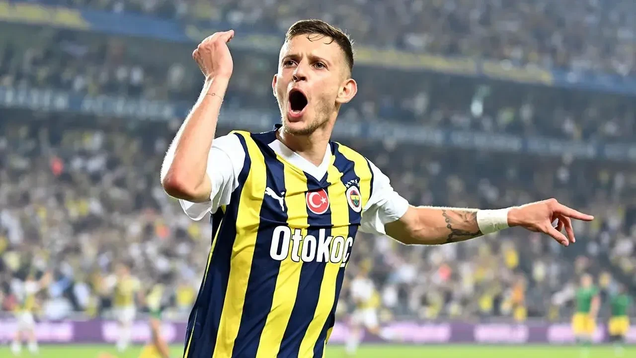 Fenerbahçe'nin 5 yıldızına transfer iddiası: Yurt içi ve yurtdışından teklif var 4