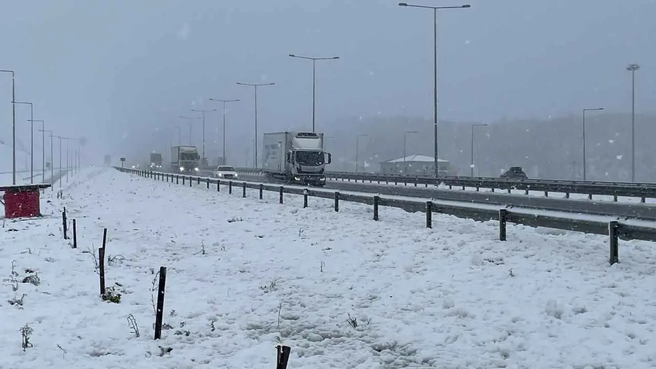 Marmara ve Ege'de kar alarmı: 13 il için sarı kodlu uyarı 2