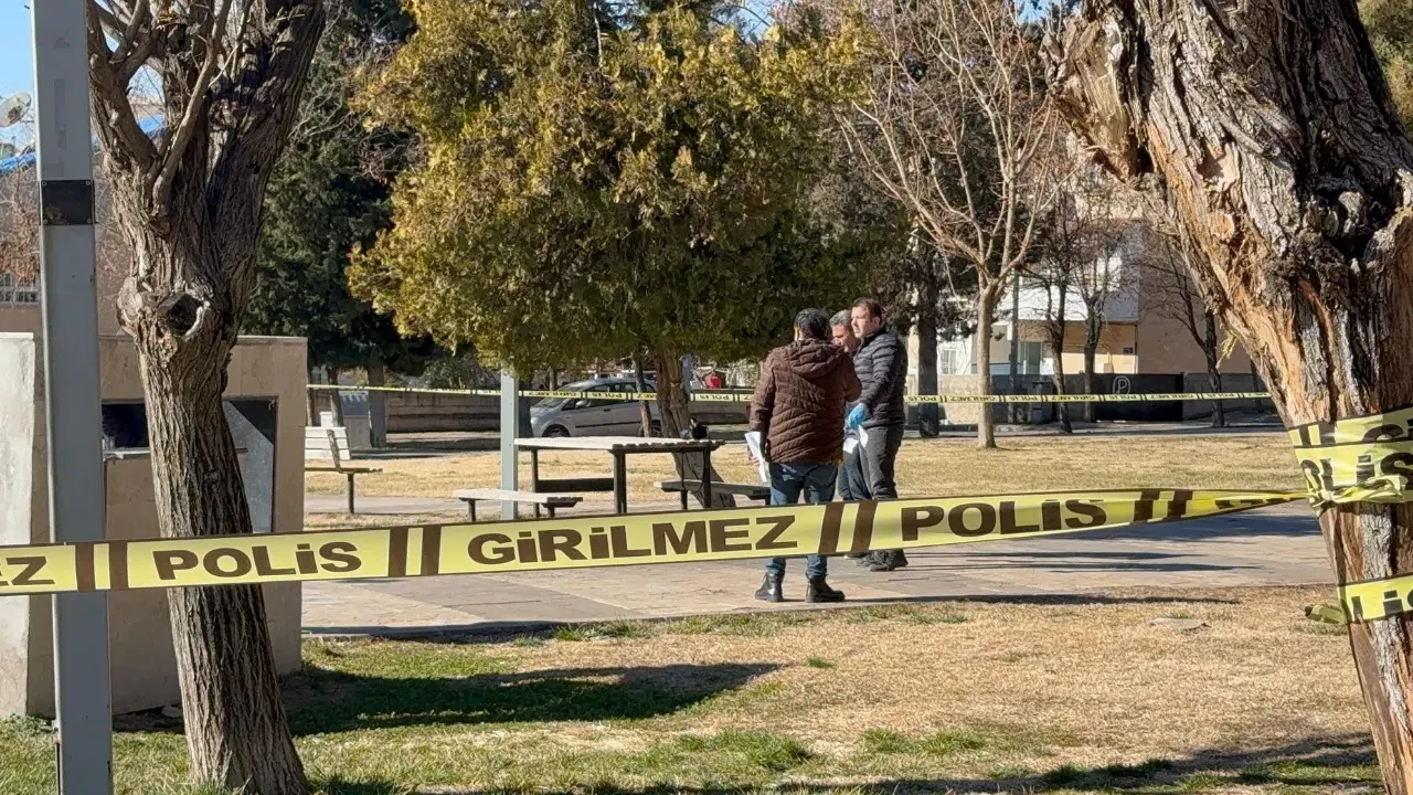 Gaziantep'te parkta silahlı saldırı: Kadın ağır yaralandı 3