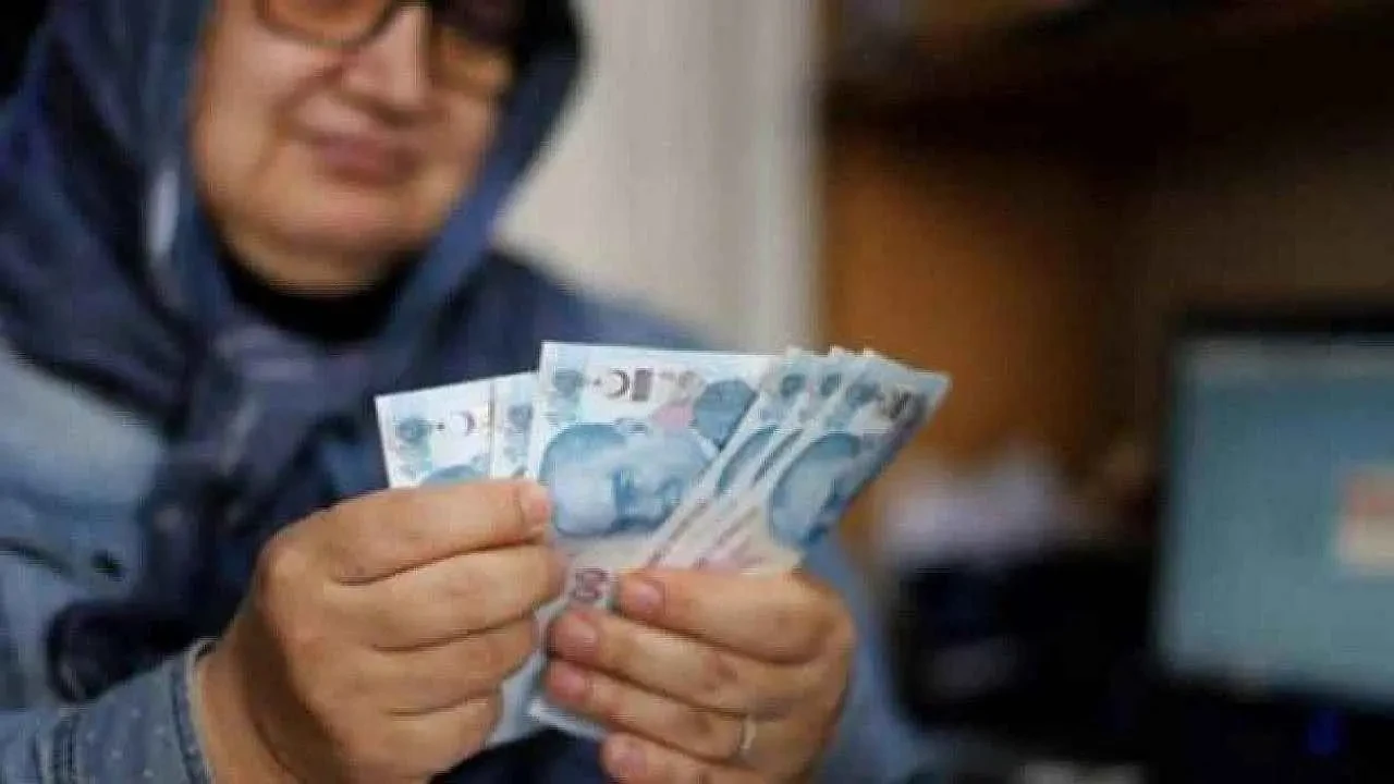 Emekli promosyon kampanyaları 2025: Bankalar kesenin ağzını açtı 2