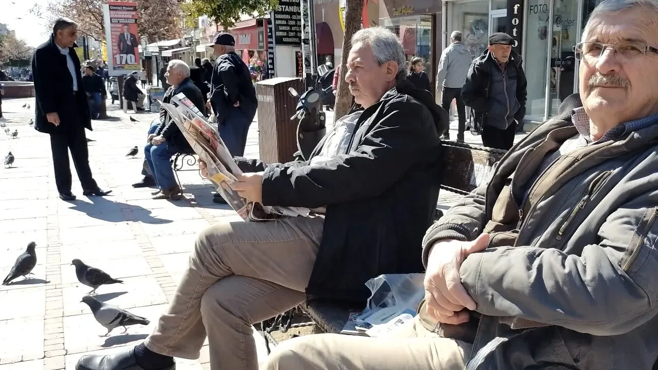 Emekli bayram ikramiyesi ne kadar oldu: Ekonomist Muhammet Bayram açıkladı 3