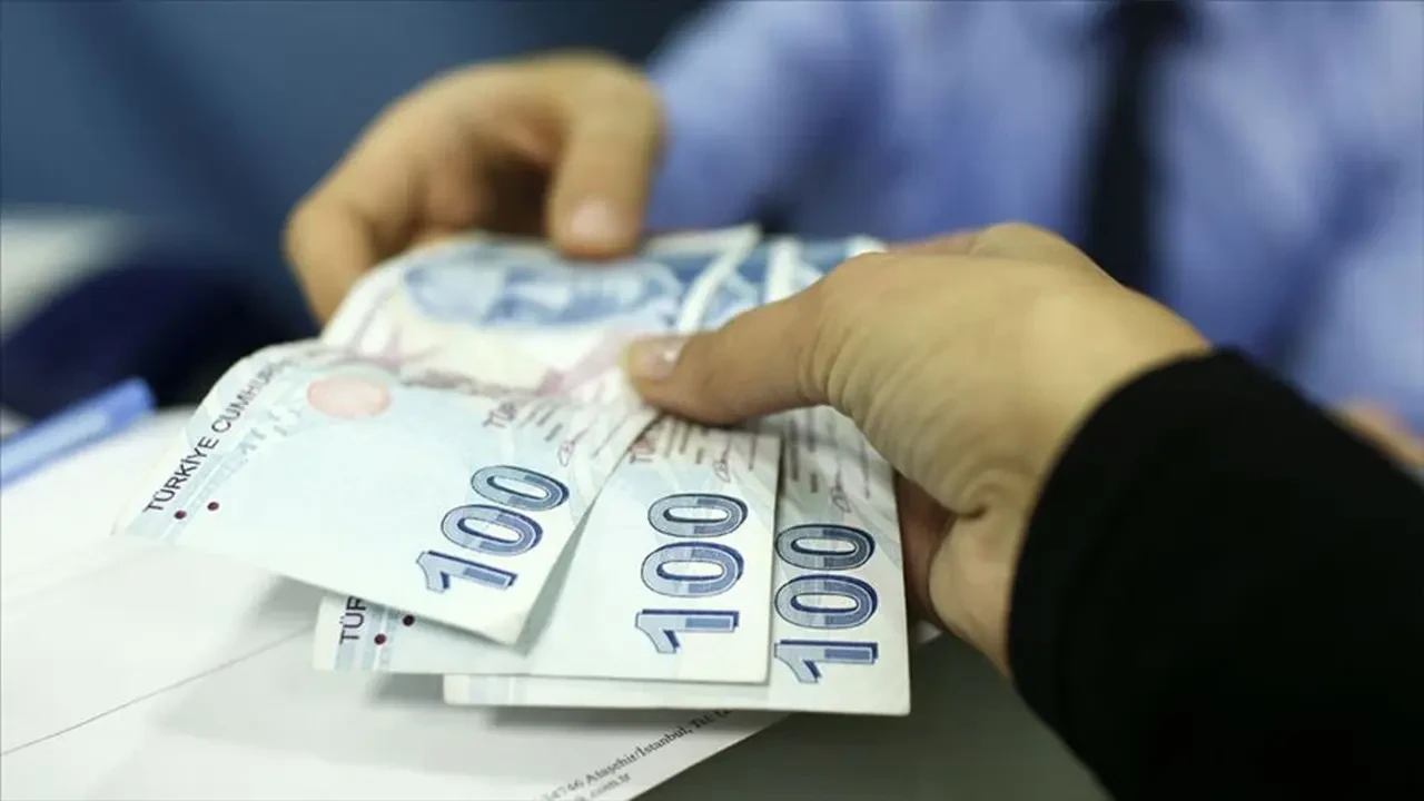 Emekli promosyonunda bankaların rekabeti kızışıyor: 30 bin liraya dayandı 4