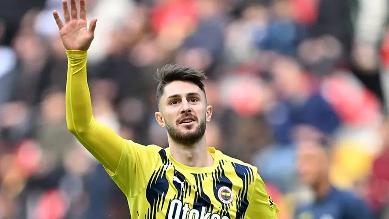 Fenerbahçe'ye 10 milyon liralık teklif: Marsilya o oyuncuyu istiyor 4