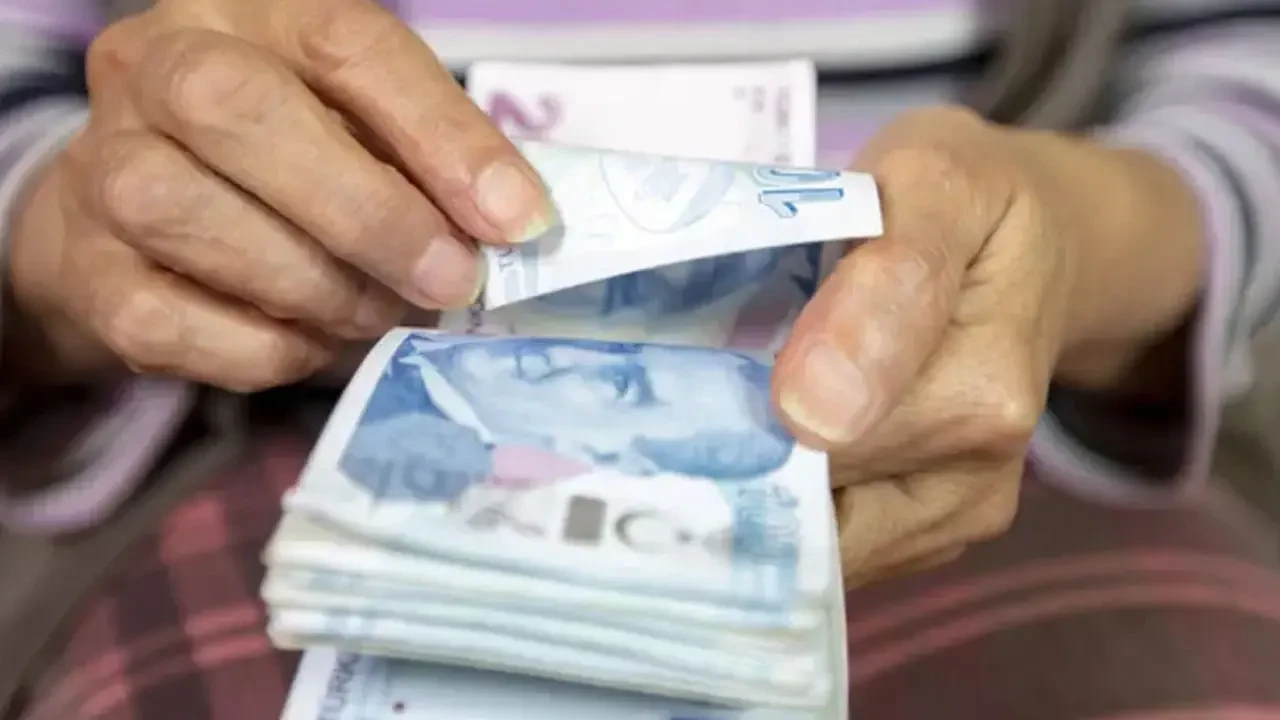 Emekli banka promosyonları 2025: En yüksek  promosyon hangi bankada? 4