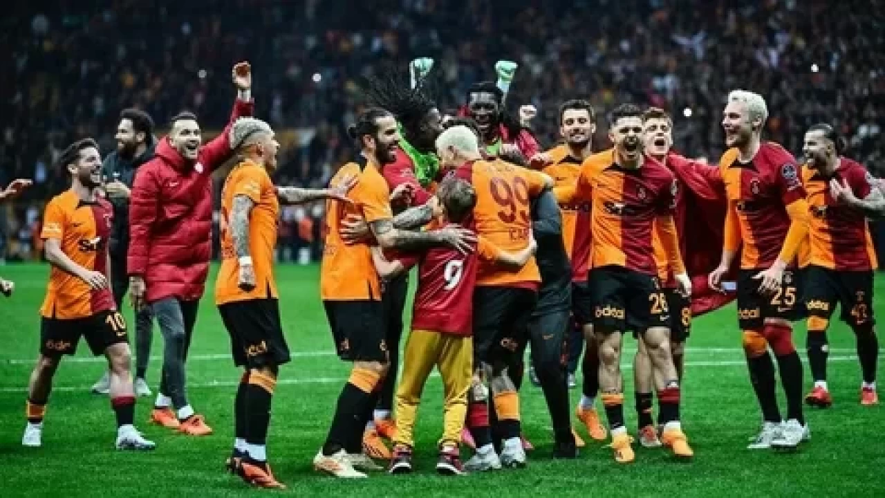 Galatasaray'ın Elfsborg Zaferi! Gereksiz Bir Risk Mi?