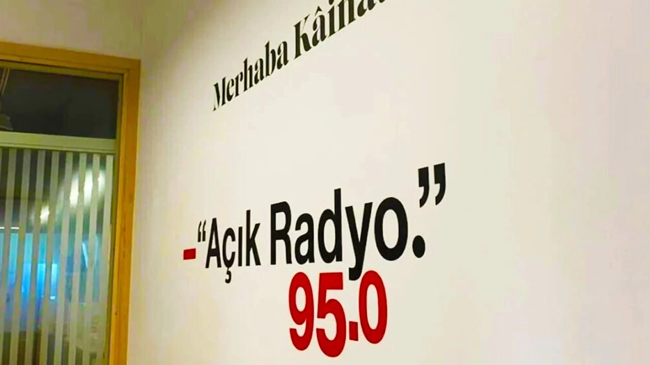 RTÜK Açık Radyo'yu Tarihe Gömdü! Açık Radyo Neden Kapandı?