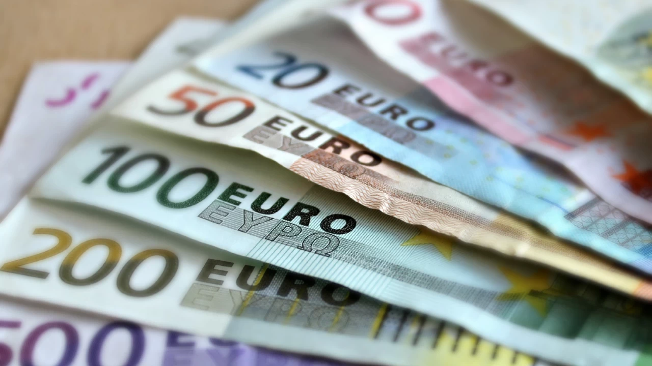 1 Ekim 2024 Dolar ve Euro Ne Kadar Oldu? Güncel Dolar ve Euro Fiyatları