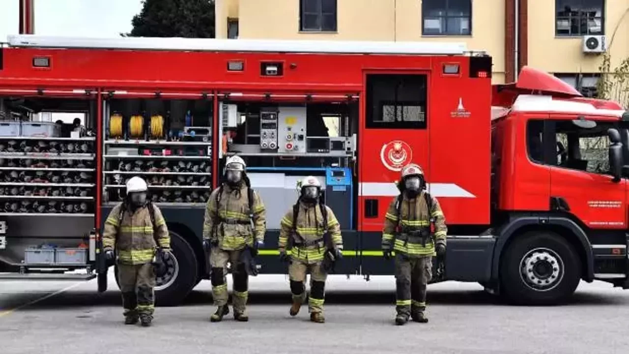 Ankara Büyükşehir Belediyesi Beklenen İlanı Yayınladı! 300 İtfaiye Eri Alımı Başladı