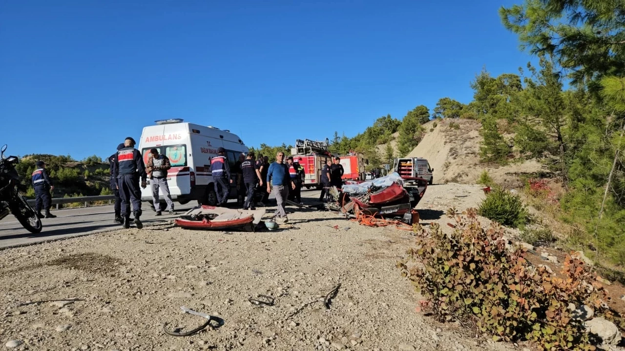 Burdur'da Zincirleme Kaza! 3 Ölü, 6 Yaralı