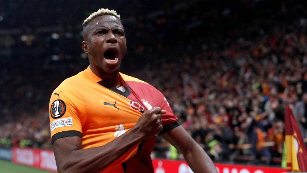 Victor Osimhen Transferinde Galatasaray’a Zorlu Rakip! Dünya Devi Devreye Girdi