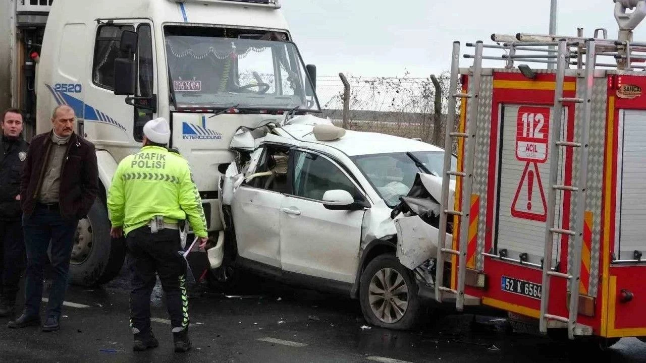 Ordu Gülyalı'da korkutan zincirleme kaza: 6 yaralı