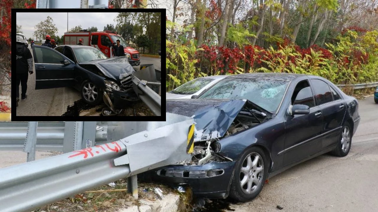 Antalya Kepez’de Trafik Kazası! Araç Bariyerlere Saplandı