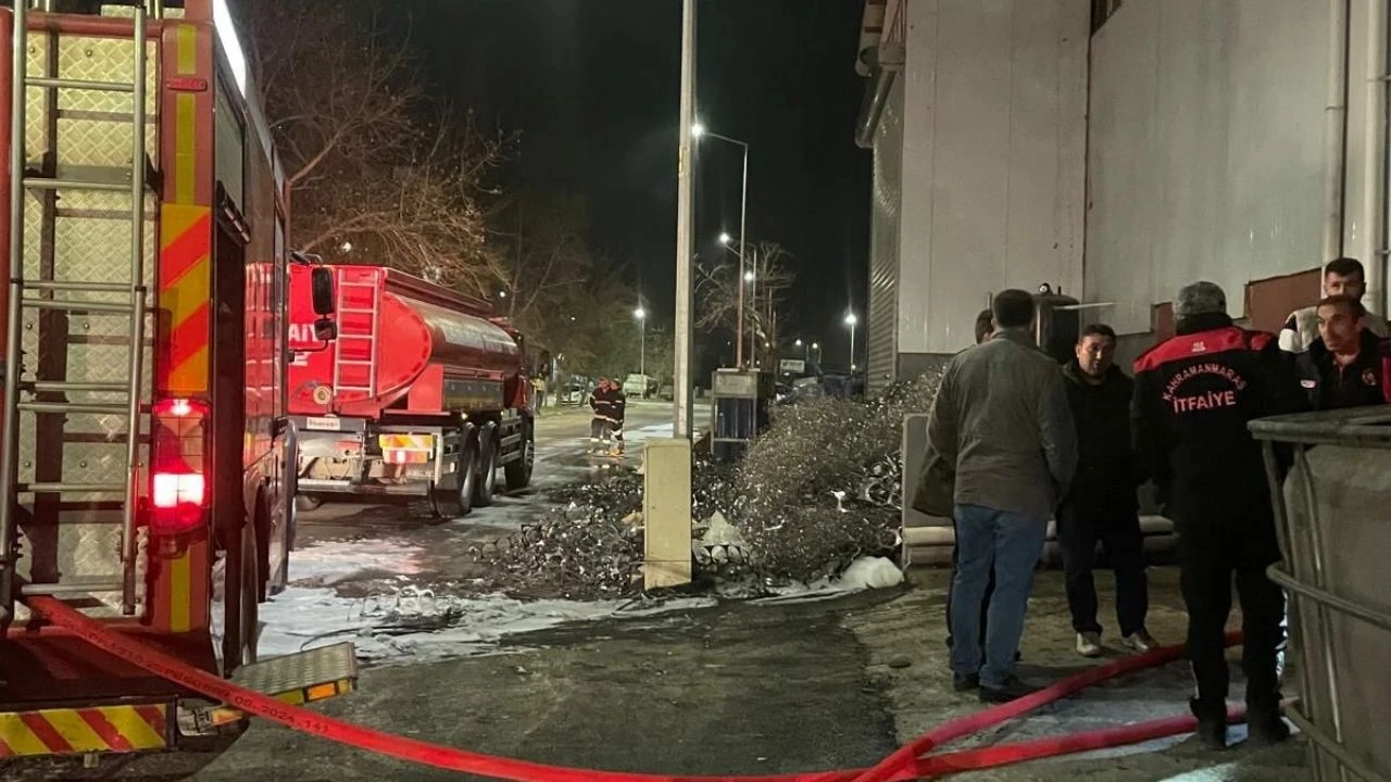 Kahramanmaraş'ta iş yerinde çıkan yangın korku yarattı