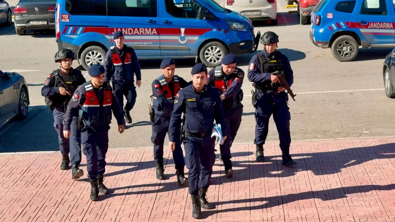 Uluslararası aranan zanlı Bodrum’da kıskıvrak yakalandı