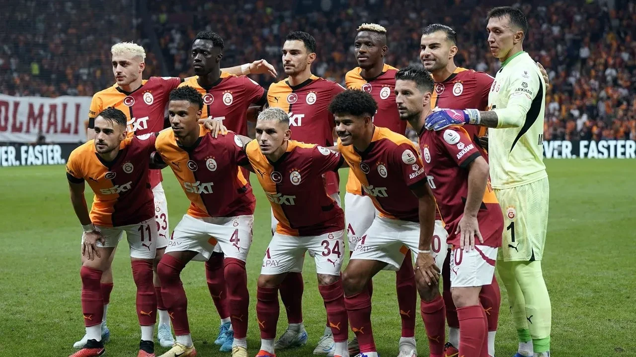 Galatasaray, AZ Alkmaar deplasmanında 4-1 mağlup oldu