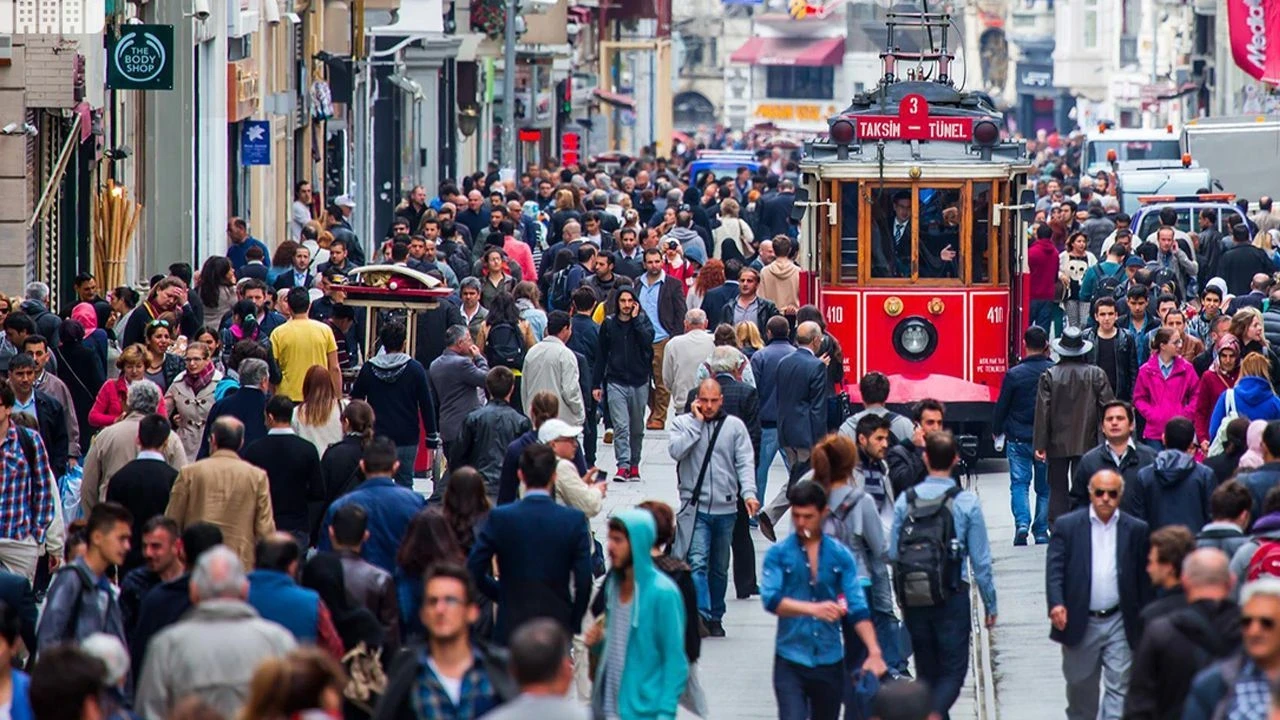 Türkiye nüfusu verileri açıklandı: Artış devam ederken Türkiye'nin nüfusu kaç oldu?