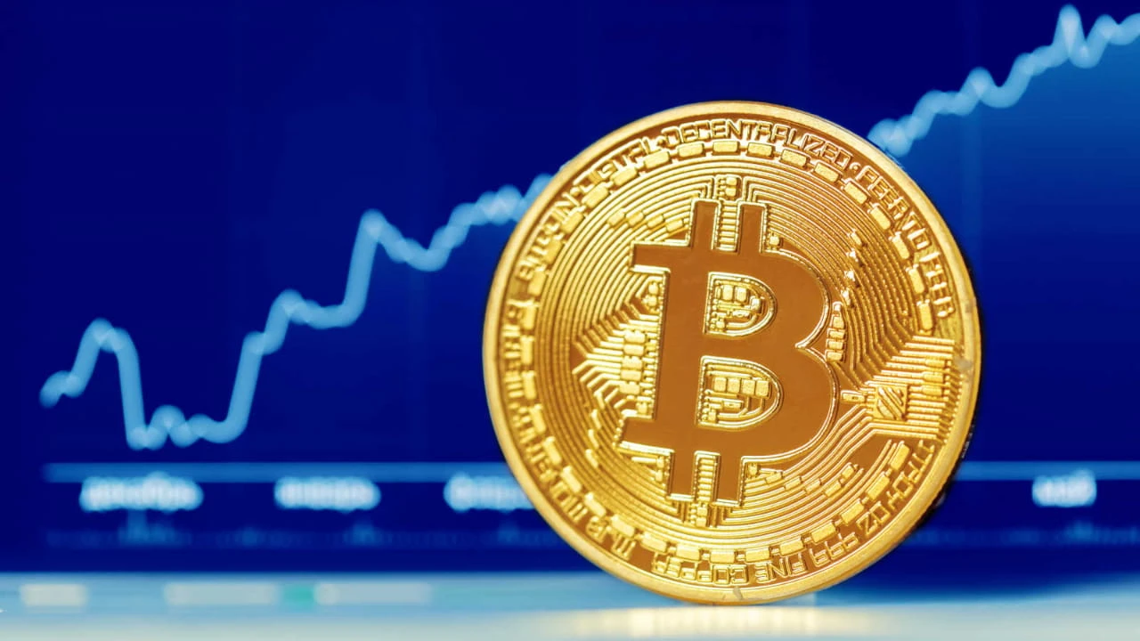 Bitcoin'de büyük düşüş riski: 75 bin dolara gerileyebilir mi?