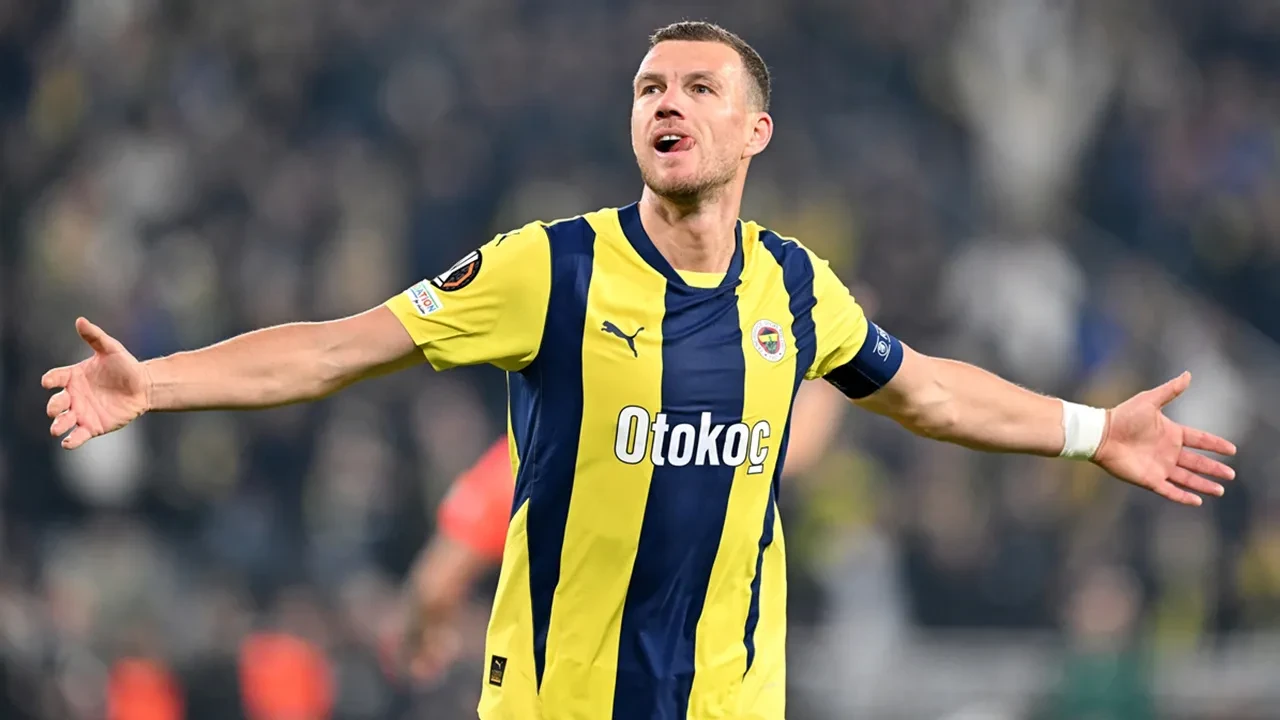 Fenerbahçe'ye Edin Dzeko'dan kötü haber: Sakatlık durumu netleşti