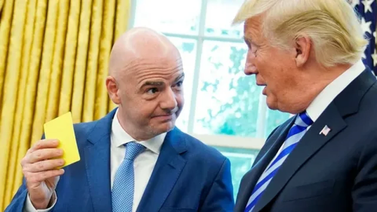 Trump ve Infantino 2025 FIFA Kulüpler Dünya Kupası'nı tanıttı: 1 milyar dolarlık ödül fonu ayrıldı