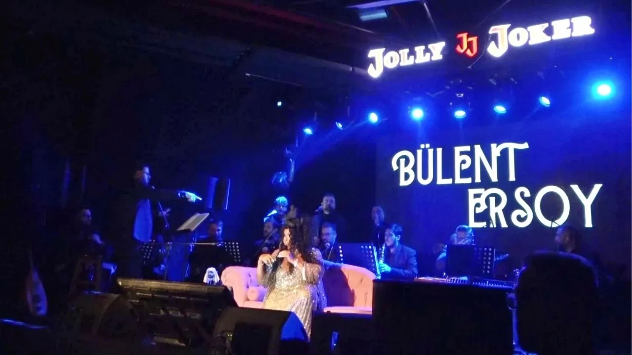 bulent-ersoy-kocaelide-unutulmaz-bir-konser-verdi