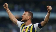 Edin Dzeko'da sözleşme beklentisi: "Bir yıl daha kalmalı" yorumları gündemde