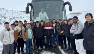 Erzurum'da otobüs kara saplandı: Çoğunluğu üniversite öğrencisiydi