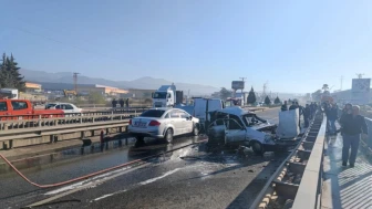 Muğla'da Zincirleme Kaza! Çok Sayıda Yaralı Var!