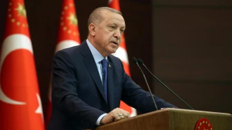 Erdoğan’dan Emekli Aylıkları Hakkında Açıklama! Emekli Maaşlarındaki Artışa Dolarla Dikkat Çekildi