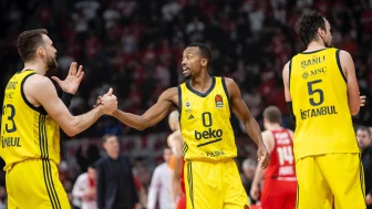 Fenerbahçe Beko, Olympiakos'u deplasmanda yendi: Üst üste 5. galibiyet