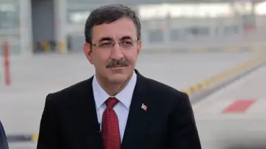 Cumhurbaşkanı Yardımcısı Yılmaz'dan 2025 Yılı Türkiye Bütçesi Sunumu! Türkiye Ekonomisi Hedeflerine İlerliyor