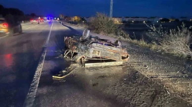 Balıkesir’de Kaza Yapan Araç Alev Aldı! 2 Yaralı