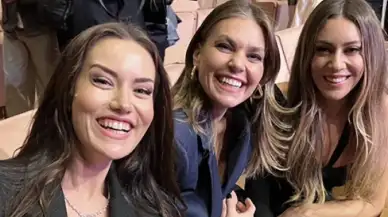 Fahriye Evcen, Aslı Enver ve Sinem Kobal'dan 7 Yıl Sonra Aynı Poz