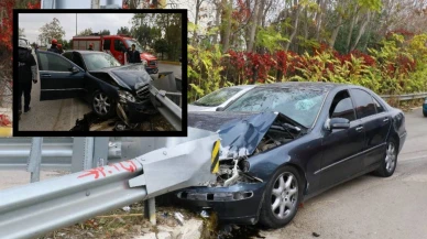 Antalya Kepez’de Trafik Kazası! Araç Bariyerlere Saplandı