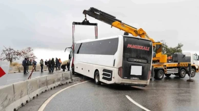 Muğla’da Kaza Yapan Otobüs Trafiği Felç Etti! 5 Kişi Yaralandı