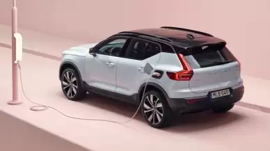 Volvo Elektrikli Araç Hamlesini Erteledi! Stratejileri Yeniden Gözden Geçiriliyor!