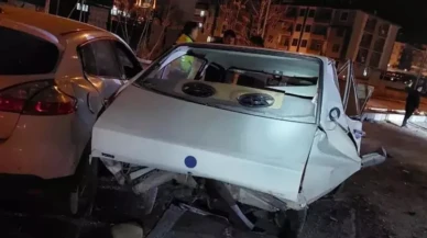 Nevşehir’de trafik kazası: Araç önce yayalara sonra otomobillere çarptı