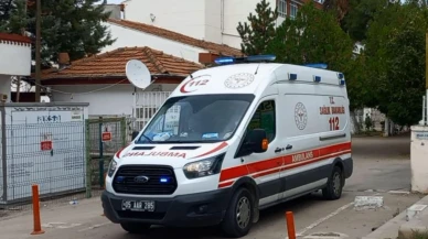 Düzce'de çiğ köfte zehirlenmesi: 5 öğrenci hastaneye kaldırıldı