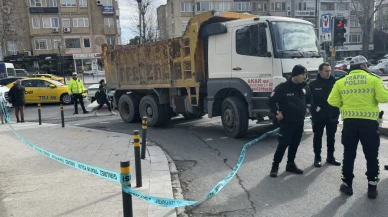 Beşiktaş'ta feci kaza: Hafriyat kamyonu yaşlı kadına çarptı, kadın oracıkta vefat etti