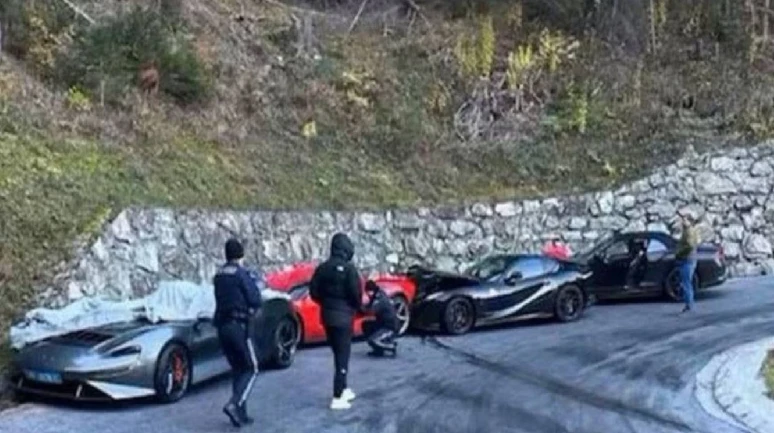 Dünyanın En Pahalı Trafik Kazası Yaşandı! 2 Ferrari, 1 McLaren ve 1 Bentley Çarpıştı