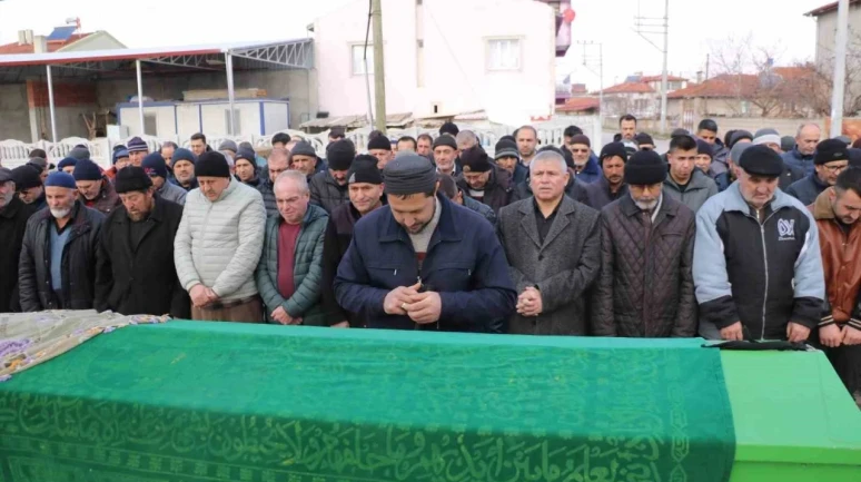 Afyonkarahisar’da minibüsün çarptığı genç öğretmen hayatını kaybetti